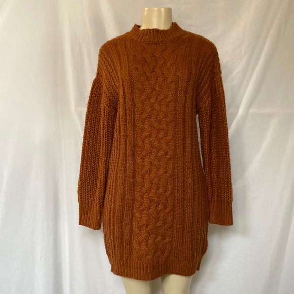 JOLT JEANS Cable Knit Sweater Dress Size Medium Long Sleeve Copper Fig Color NWT - Picture 1 of 6